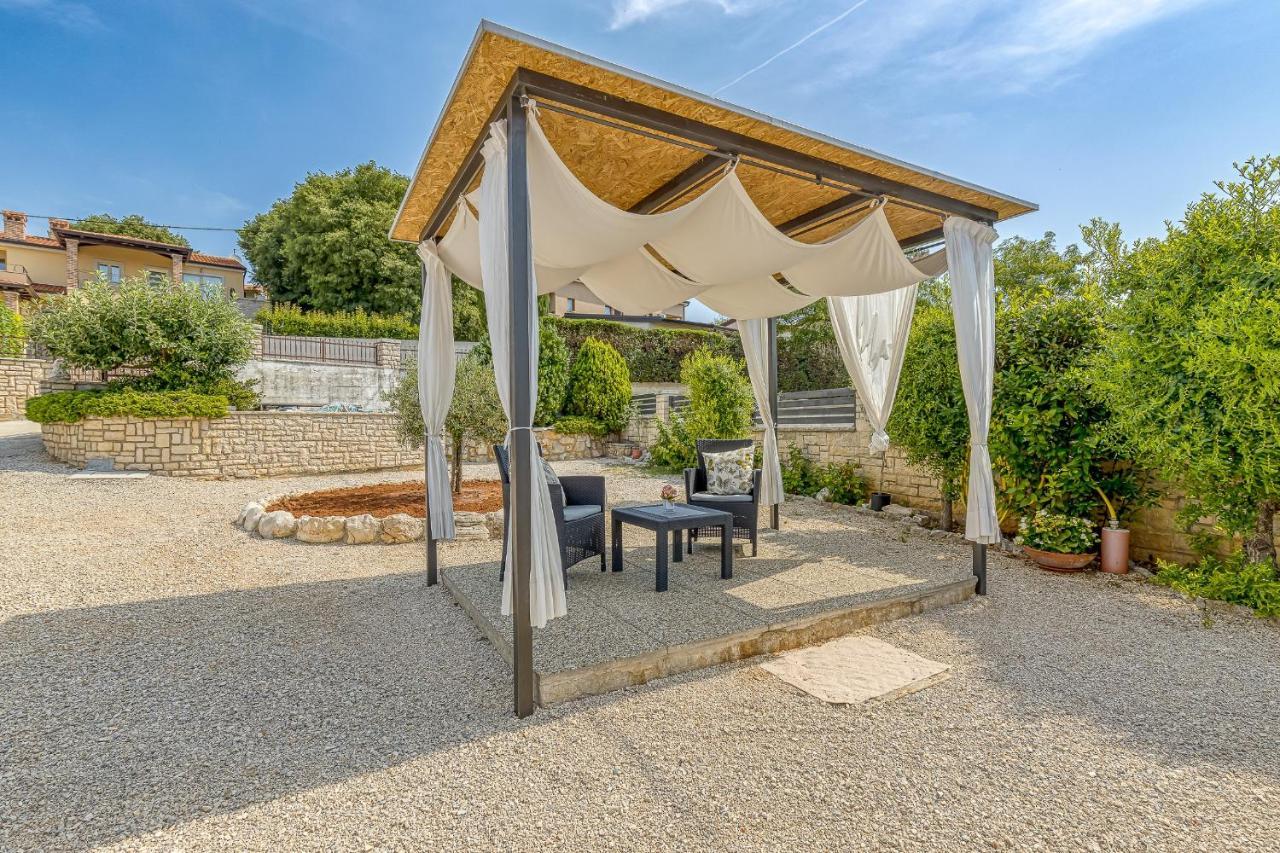 Cottage Nilda I Musalez Экстерьер фото