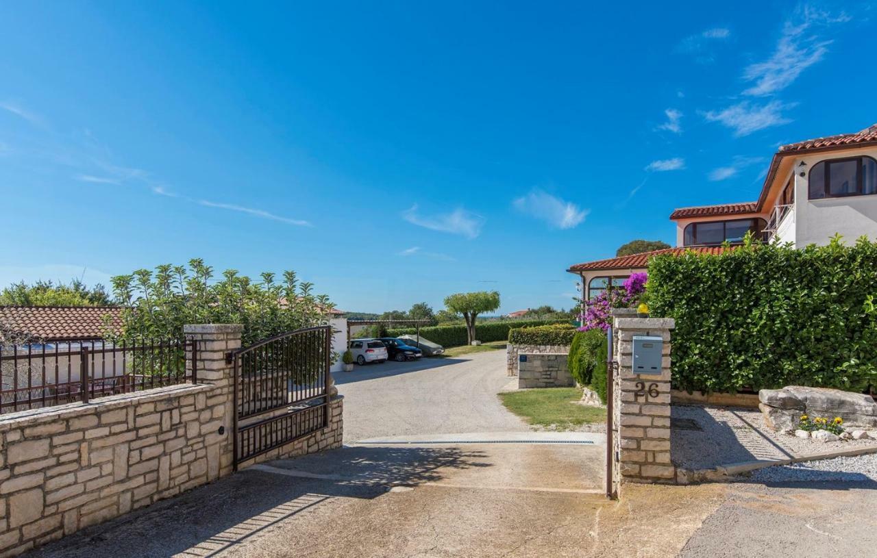 Cottage Nilda I Musalez Экстерьер фото